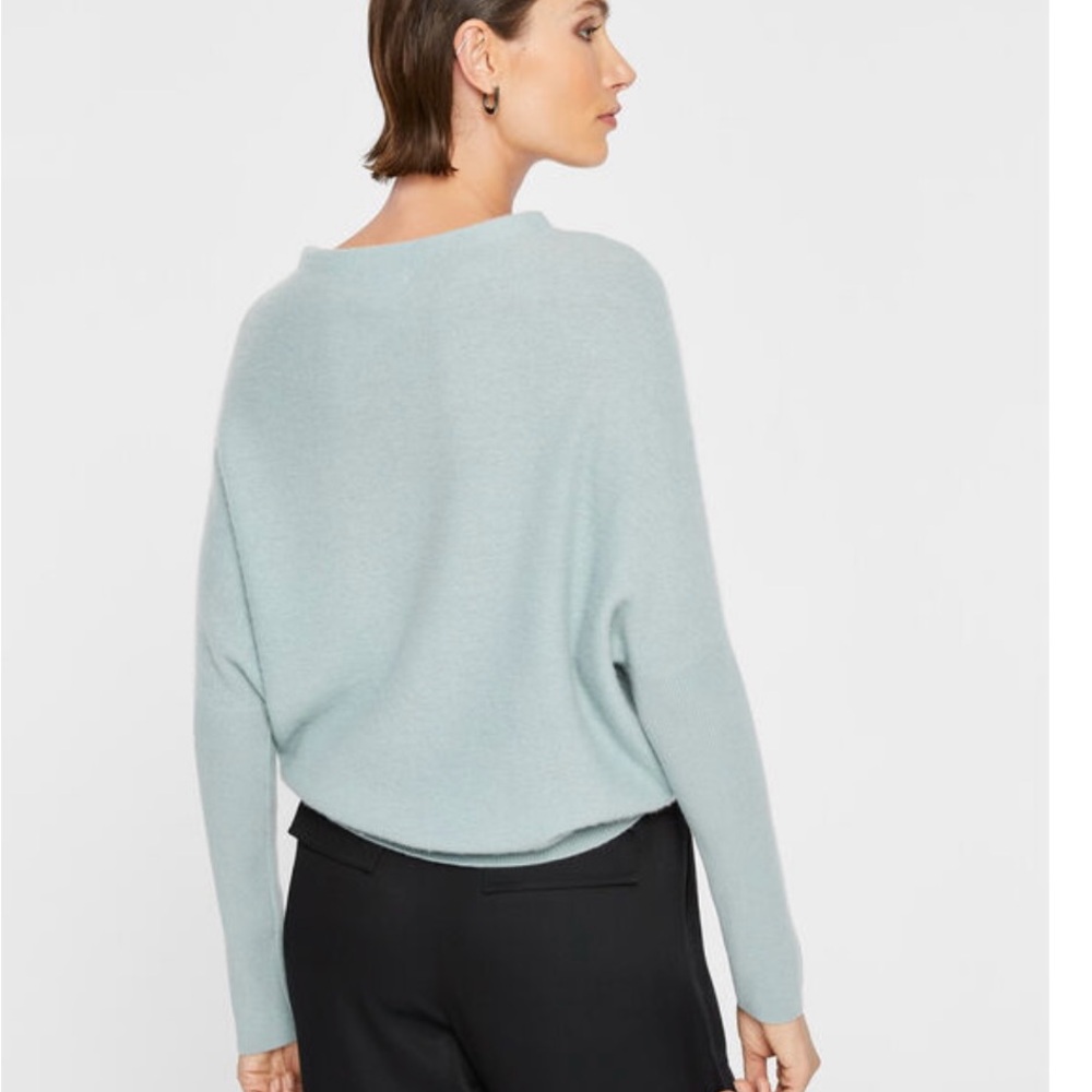 Club Monaco Cashmere Seeater